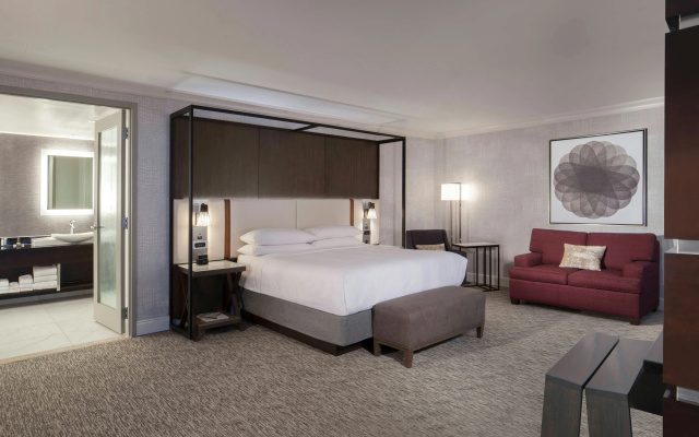 photo 4 of Dallas Marriott Downtown
