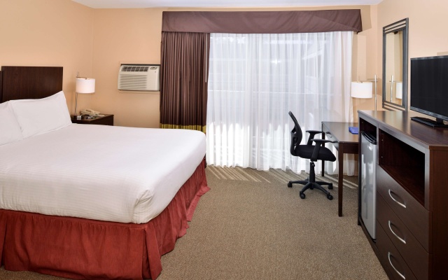 photo 4 of Dana Point Marina Inn