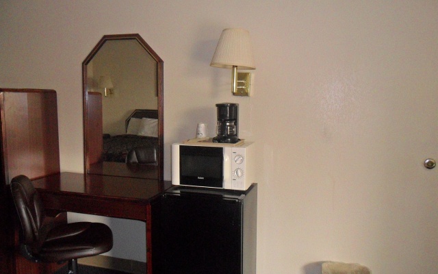 photo 4 of Luxury Inn and Suites