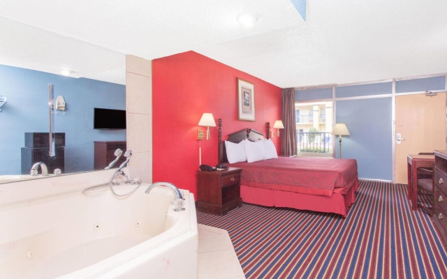 photo 5 of Days Inn by Wyndham Albany