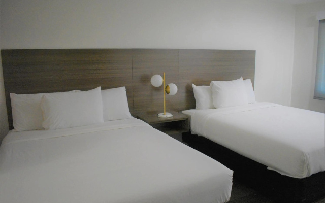 photo 5 of Signature Anaheim Maingate