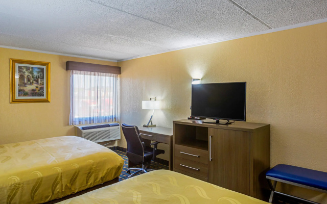 photo 3 of Quality Inn & Suites near Six Flags East