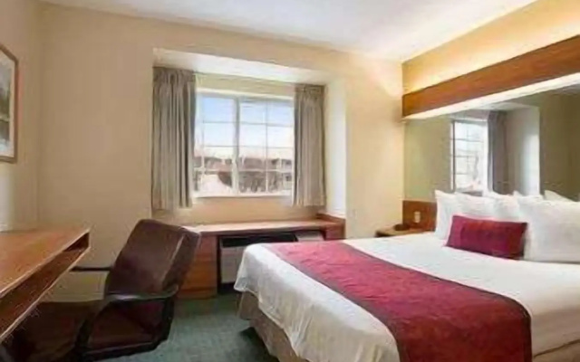 photo 3 of Days Inn & Suites by Wyndham Lafayette IN