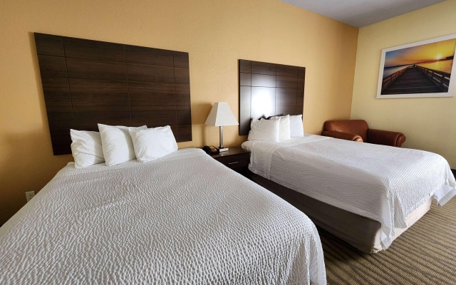 photo 3 of Studio 6 Suites – Pasadena, TX