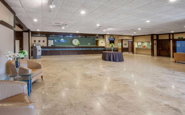 photo 2 of Quality Inn & Suites Richfield