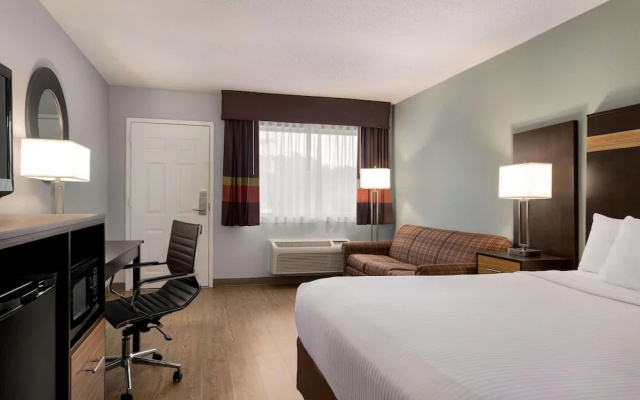 photo 4 of Days Inn Anderson
