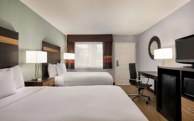 photo 5 of Days Inn Anderson