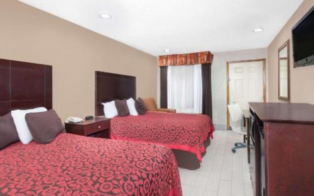 photo 5 of Days Inn Arcadia