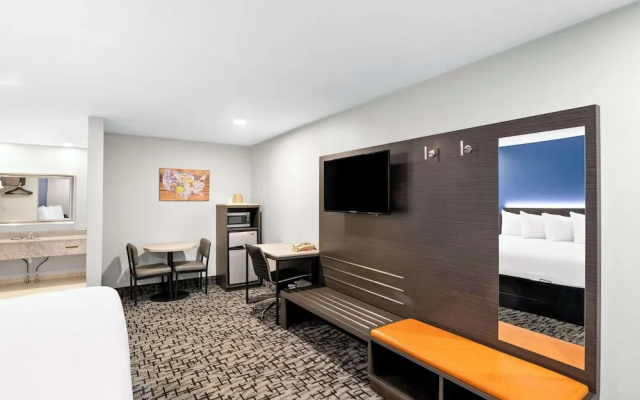 photo 3 of Days Inn by Wyndham Bethel - Danbury