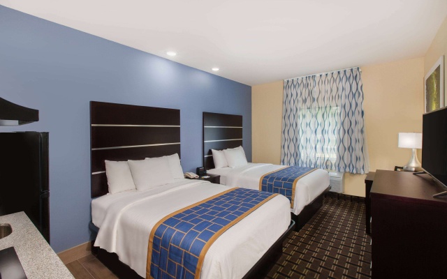 photo 3 of Days Inn by Wyndham Baton Rouge Airport