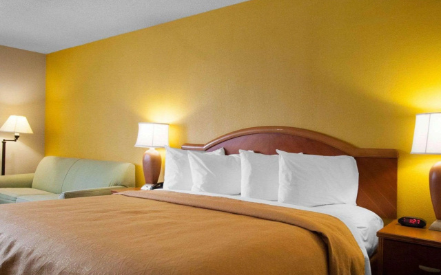photo 4 of Quality Inn Cairo I-57