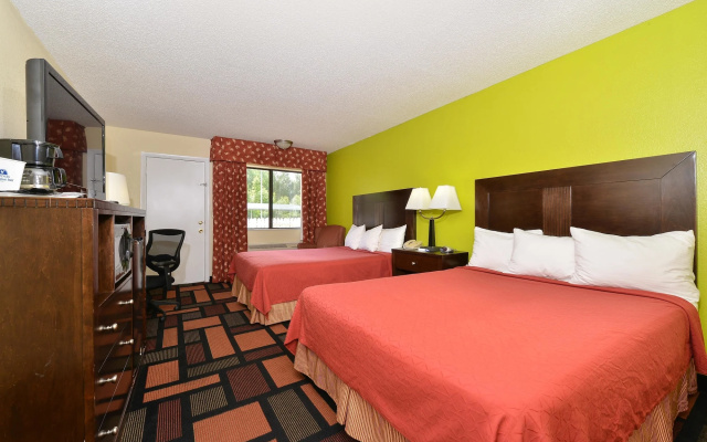 photo 2 of Americas Best Value Inn Canton, NC