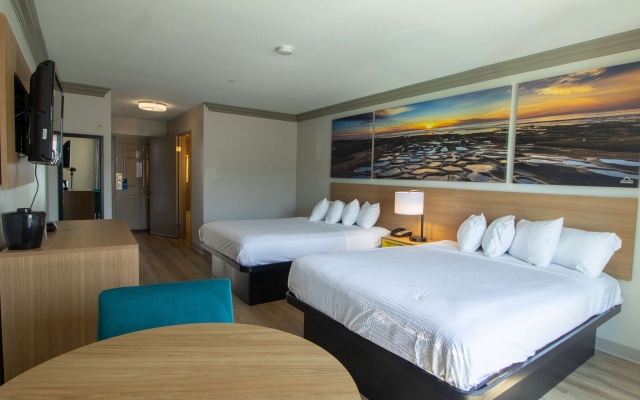 photo 4 of Days Inn by Wyndham Carlsbad