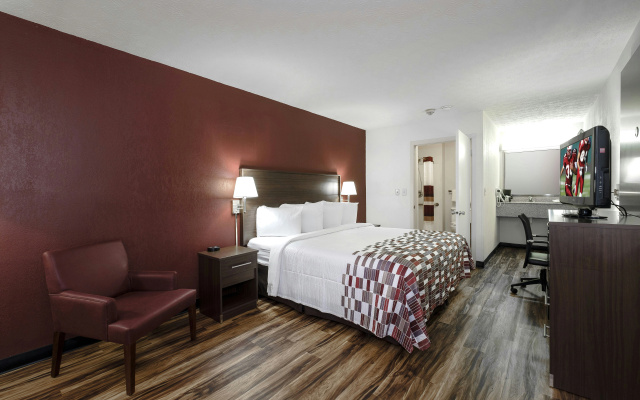 photo 4 of Red Roof Inn Edgewood