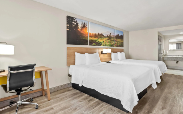 photo 5 of Days Inn by Wyndham Fontana / Rialto