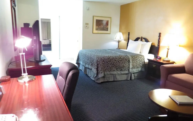 photo 3 of Days Inn Grand Junction