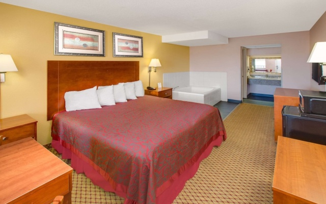 photo 2 of Days Inn by Wyndham Gulfport