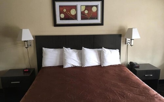 photo 3 of Whitney Inn & Suites