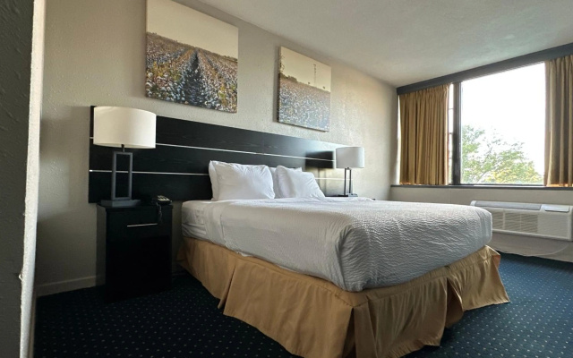 photo 4 of Clarion Hotel Lebanon-Hershey East