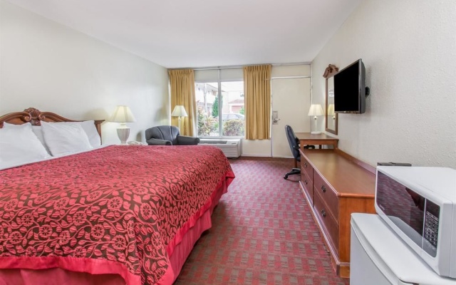 photo 5 of Days Inn by Wyndham Melbourne