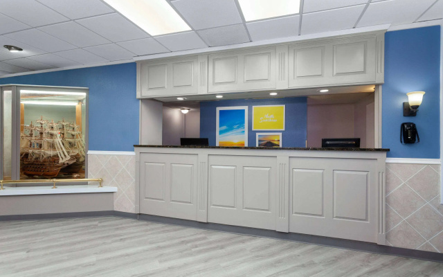 photo 2 of Days Inn by Wyndham Melbourne