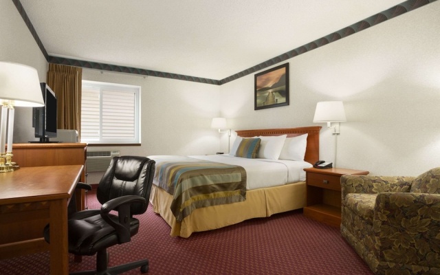 photo 4 of Days Inn Middletown