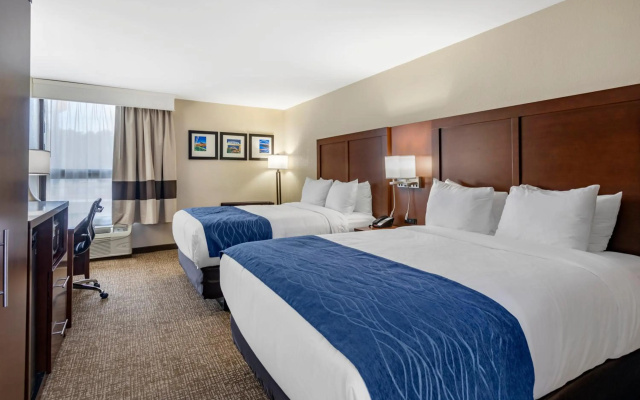 photo 3 of Comfort Inn Nashville - Opryland Area