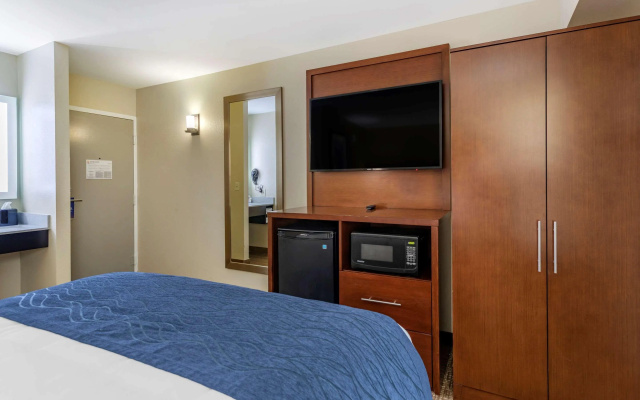 photo 4 of Comfort Inn Nashville - Opryland Area