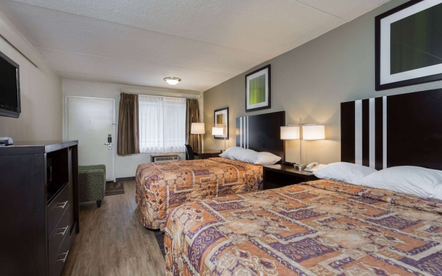 photo 4 of Days Inn Harrisburg North