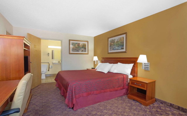 photo 3 of Red Roof Inn Perryville