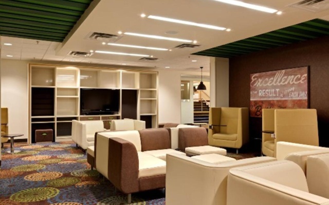 photo 2 of Holiday Inn Express Minneapolis West Plymouth by IHG