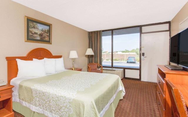 photo 4 of Days Inn by Wyndham Princeton