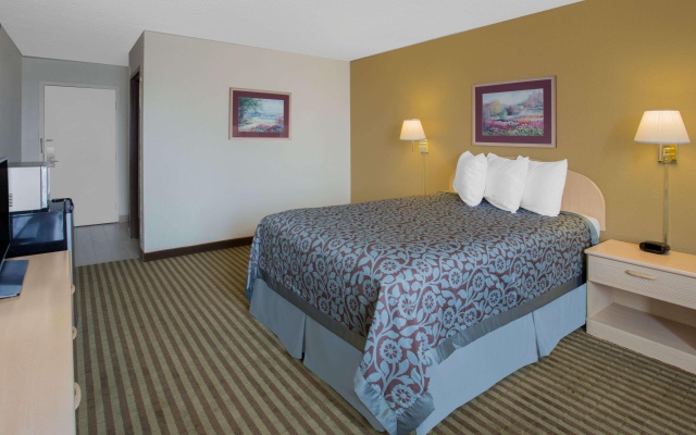 photo 5 of Days Inn by Wyndham Princeton