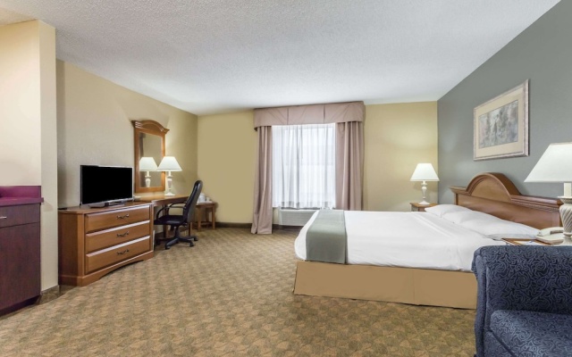 photo 4 of Days Inn Selma