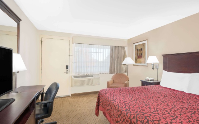 photo 3 of Days Inn by Wyndham Springfield/Phil.Intl Airport