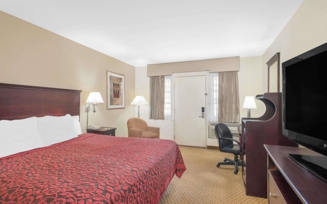 photo 5 of Days Inn Springfield/Phil.Intl Airport