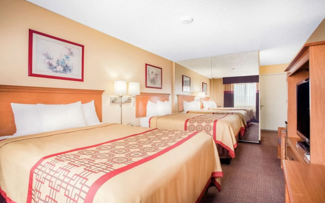photo 4 of Days Inn St. George