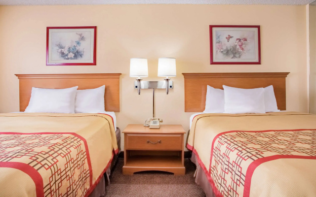photo 4 of Days Inn by Wyndham St. George