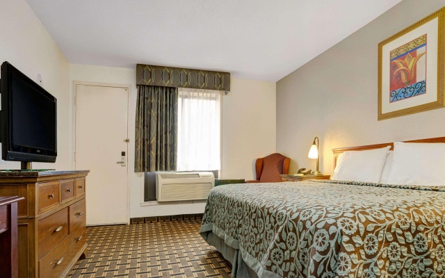 photo 3 of Quality Inn St. Paul-Minneapolis-Midway