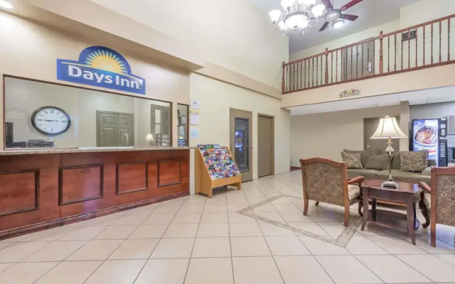 photo 2 of Days Inn St Peters/st Charles
