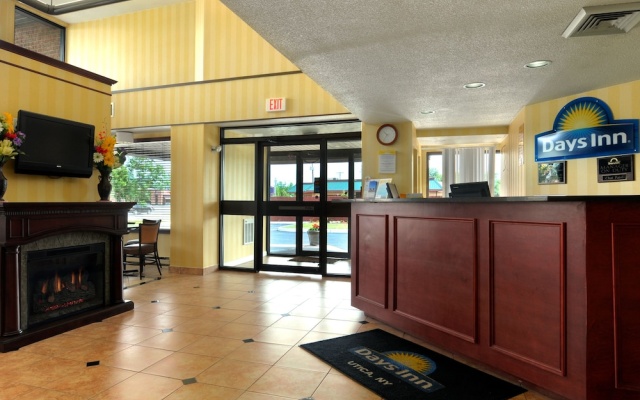 photo 2 of Days Inn Utica