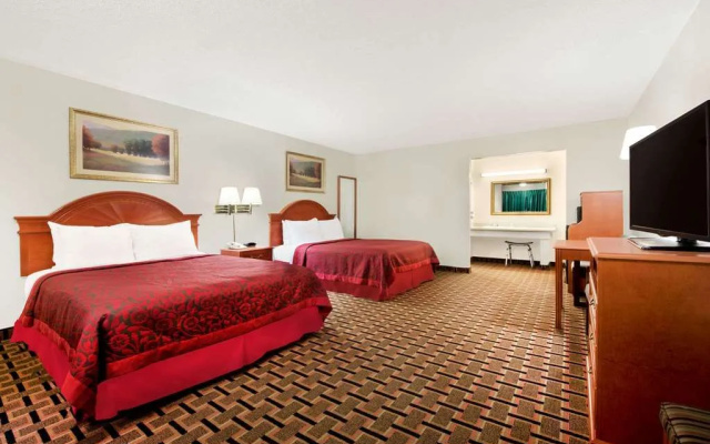 photo 3 of Days Inn Vernon