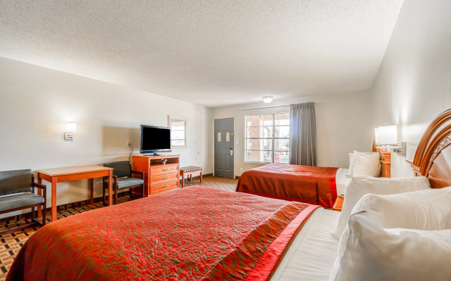photo 2 of Days Inn by Wyndham Vernon Texas