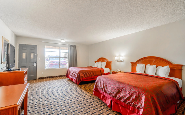 photo 3 of Days Inn by Wyndham Vernon Texas