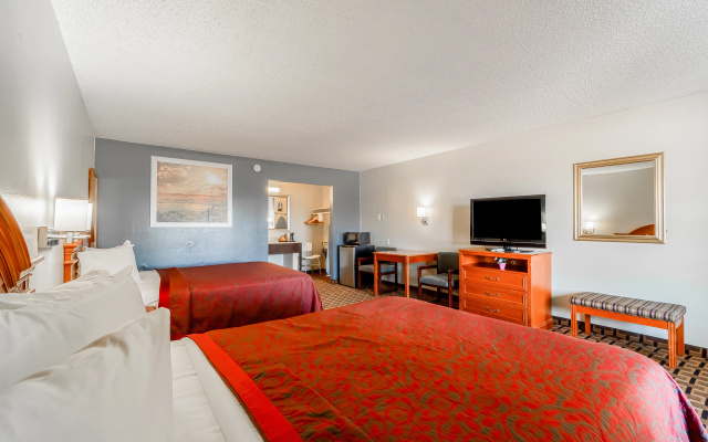 photo 4 of Days Inn by Wyndham Vernon Texas