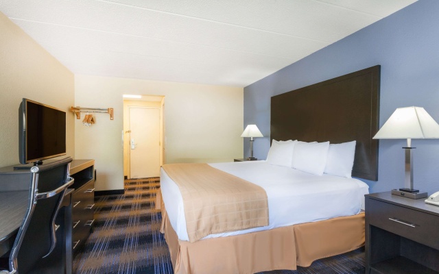 photo 5 of Days Inn by Wyndham Wilkes Barre