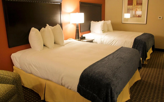 photo 3 of Decatur Conference Center & Hotel