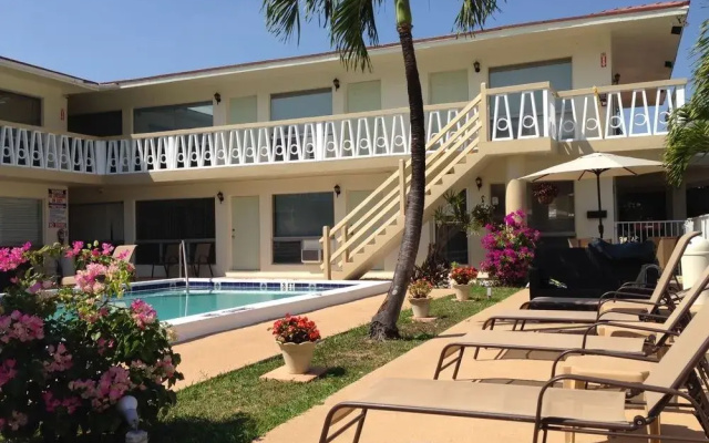 photo 4 of Costa Este Deerfield Beach