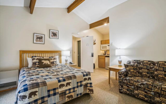 photo 3 of Deluxe Two Bedroom Suite on 2nd floor with outdoor heated pool 20708