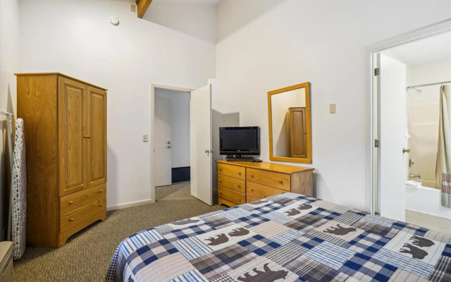 photo 5 of Deluxe Two Bedroom Suite on 2nd floor with outdoor heated pool 20708
